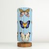 lampa mała z abażurem niebieskie paski motyle